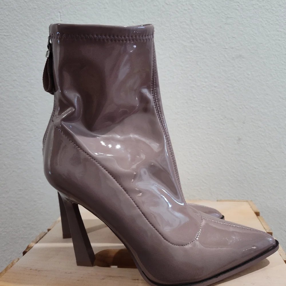 ALDO - Picture 4 of 11